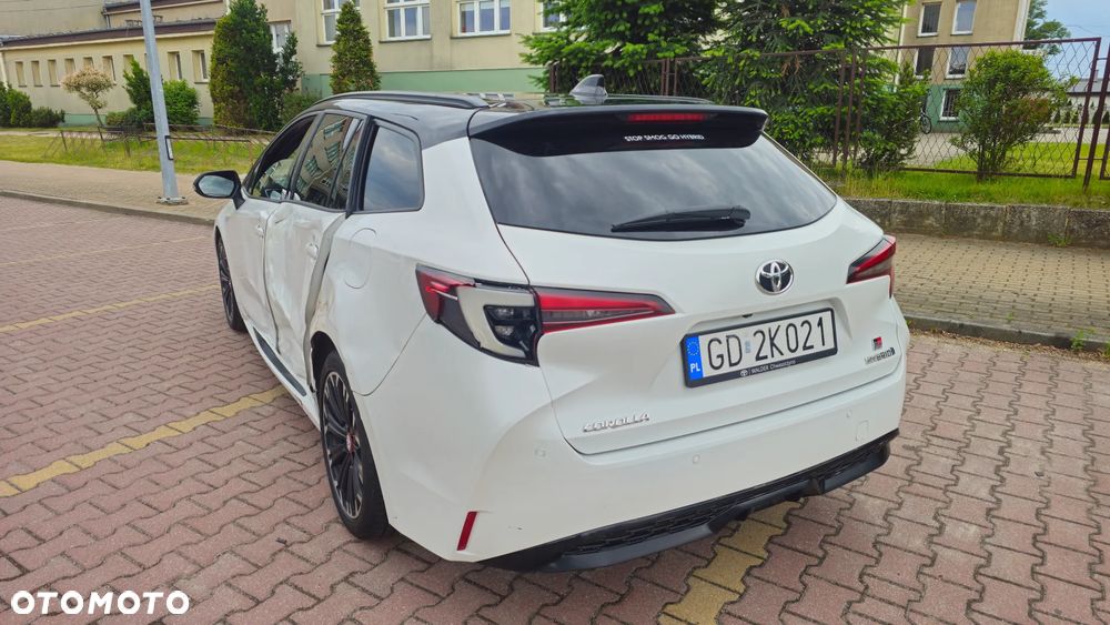 Toyota Corolla 1.8 Hybrid GR Sport - 22