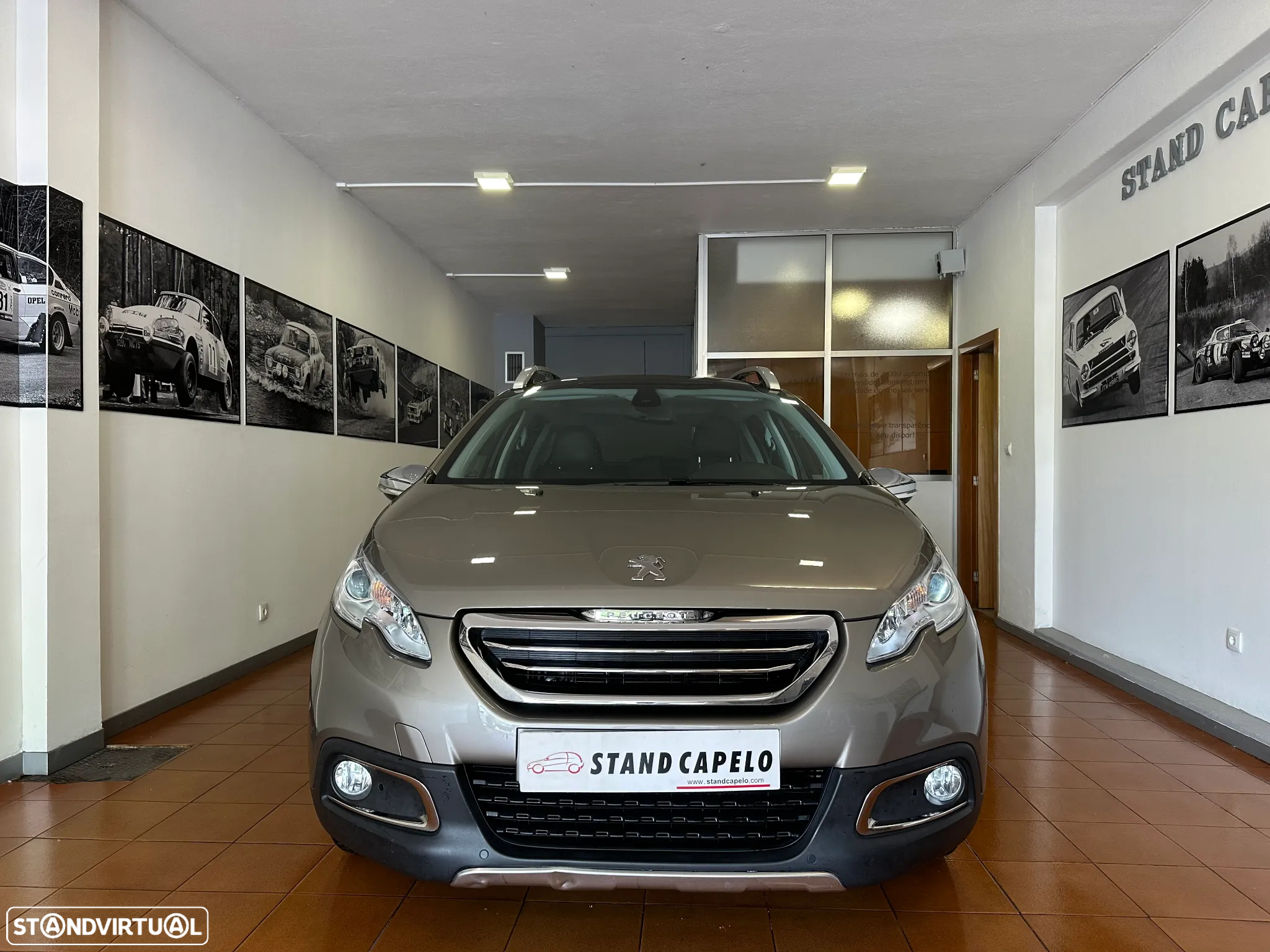 Peugeot 2008 1.2 PureTech Allure EAT6 - 3
