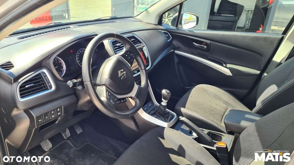 Suzuki SX4 S-Cross - 33