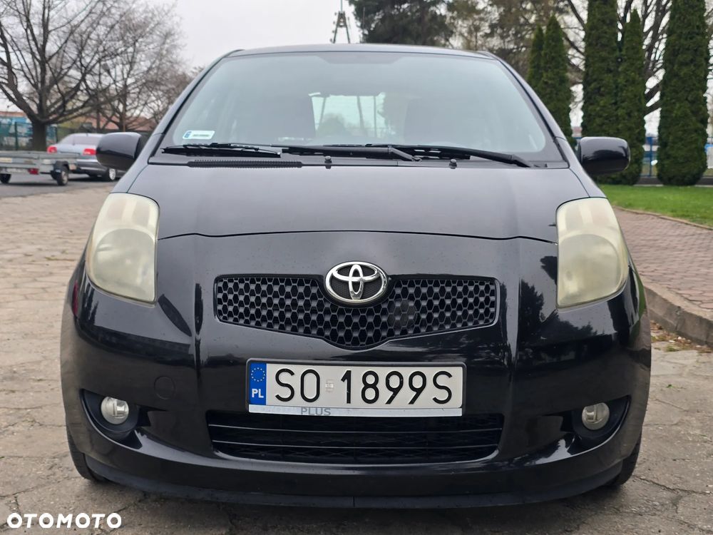 Toyota Yaris - 14