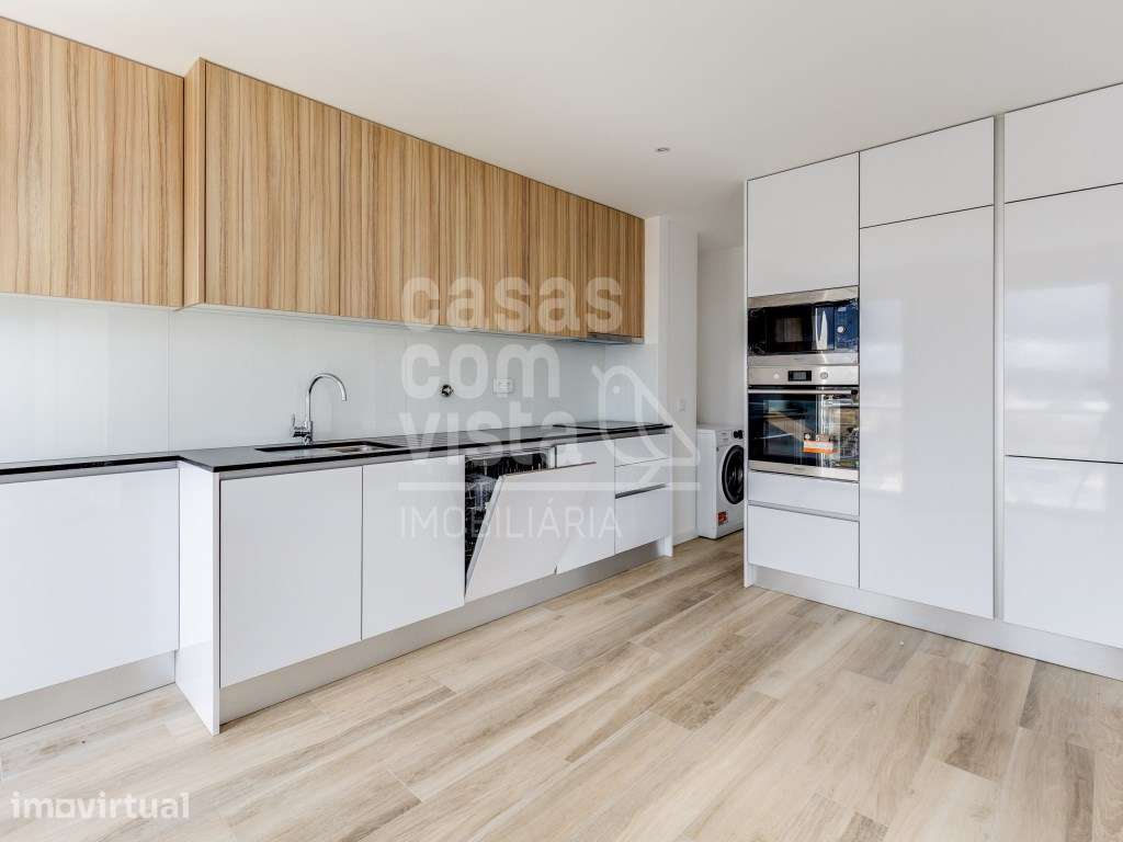 Apartamento T4 de arquitetura moderna junto da cidade, Pombal -Leiria - Grande imagem: 4/39