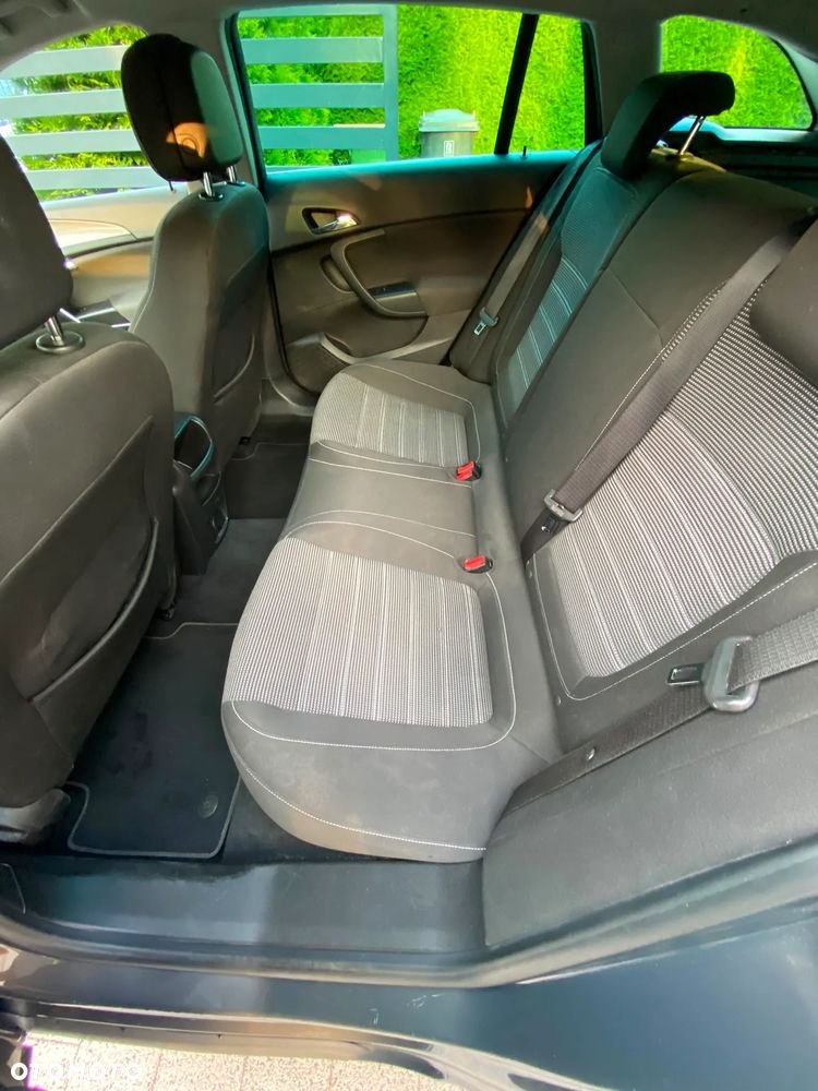 Opel Insignia 2.0 - 12
