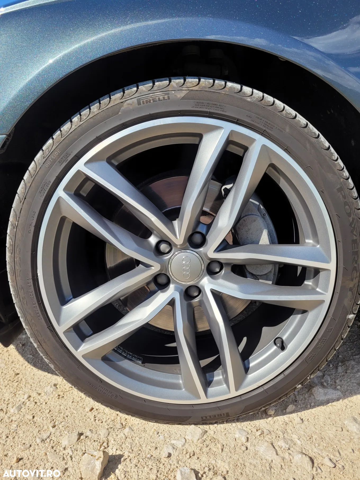 Audi A6 Avant 3.0 TDI quattro S tronic - 13
