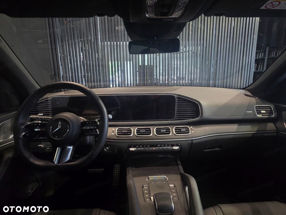 Mercedes-Benz GLS 450 d mHEV 4-Matic AMG Line - 10