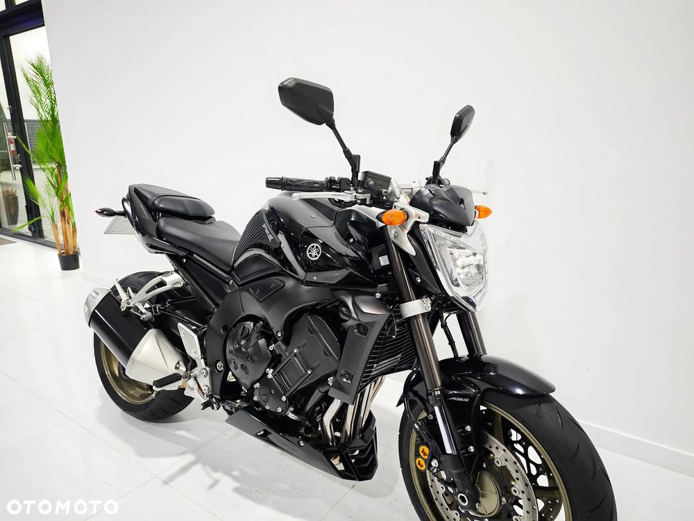 Yamaha FZ - 6