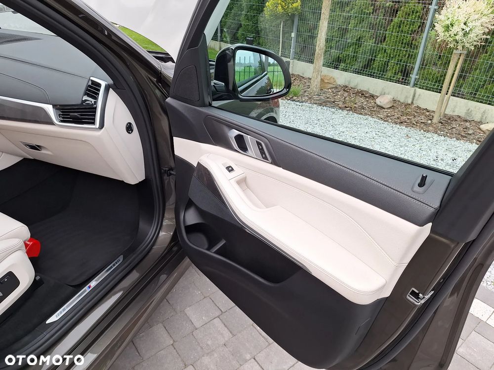 BMW X5 xDrive40d mHEV sport - 30