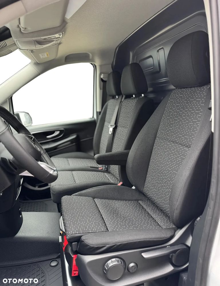Mercedes-Benz Vito 116 CDI Furgon PRO długi 163KM 9G-TRONIC RWD - 11