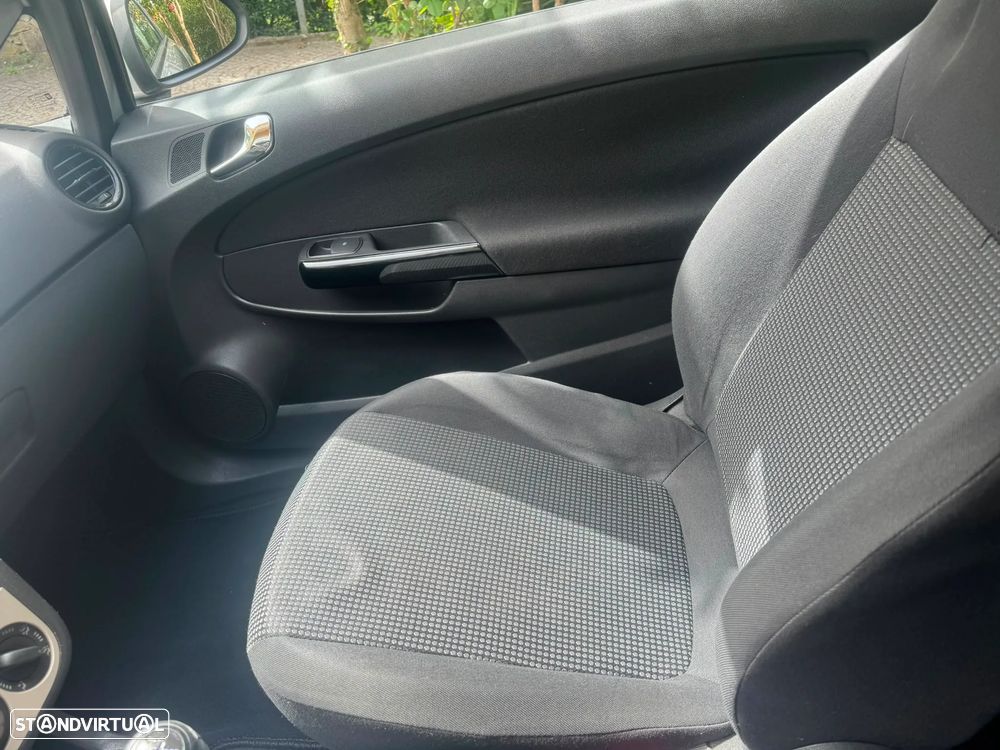 Opel Corsa 1.3 CDTi - 20