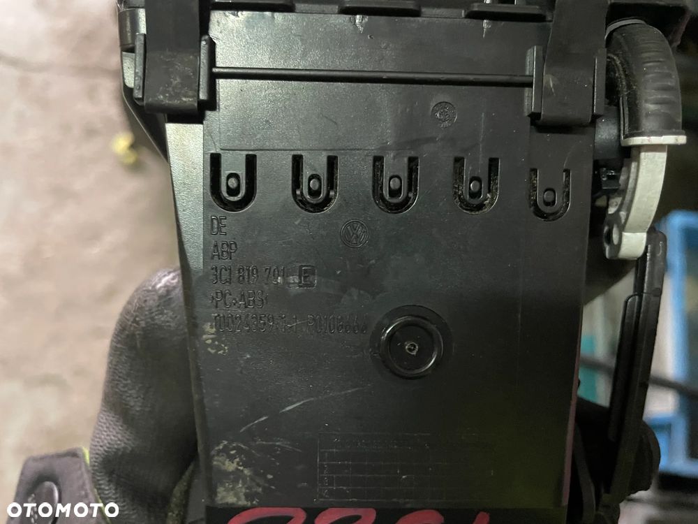 KRATKA NAWIEWU LEWA VOLKSWAGEN PASSAT B6 3C1819701 - 4
