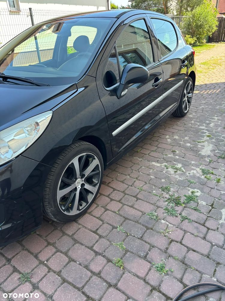 Peugeot 207 1.6 HDi 16V Trendy - 8