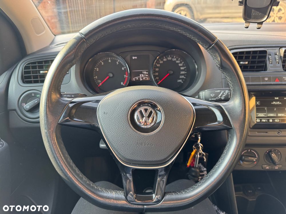 Volkswagen Polo 1.0 Comfortline - 14