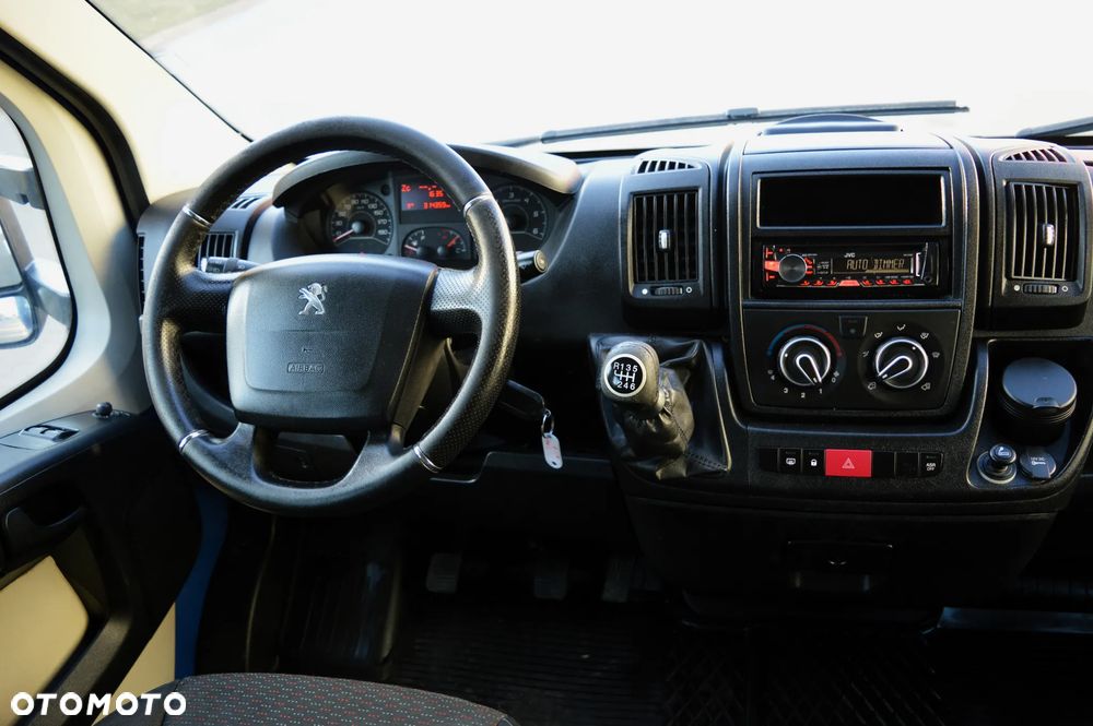 Peugeot Boxer MAXI 7-Osobowy Skrzynia Doka - 9