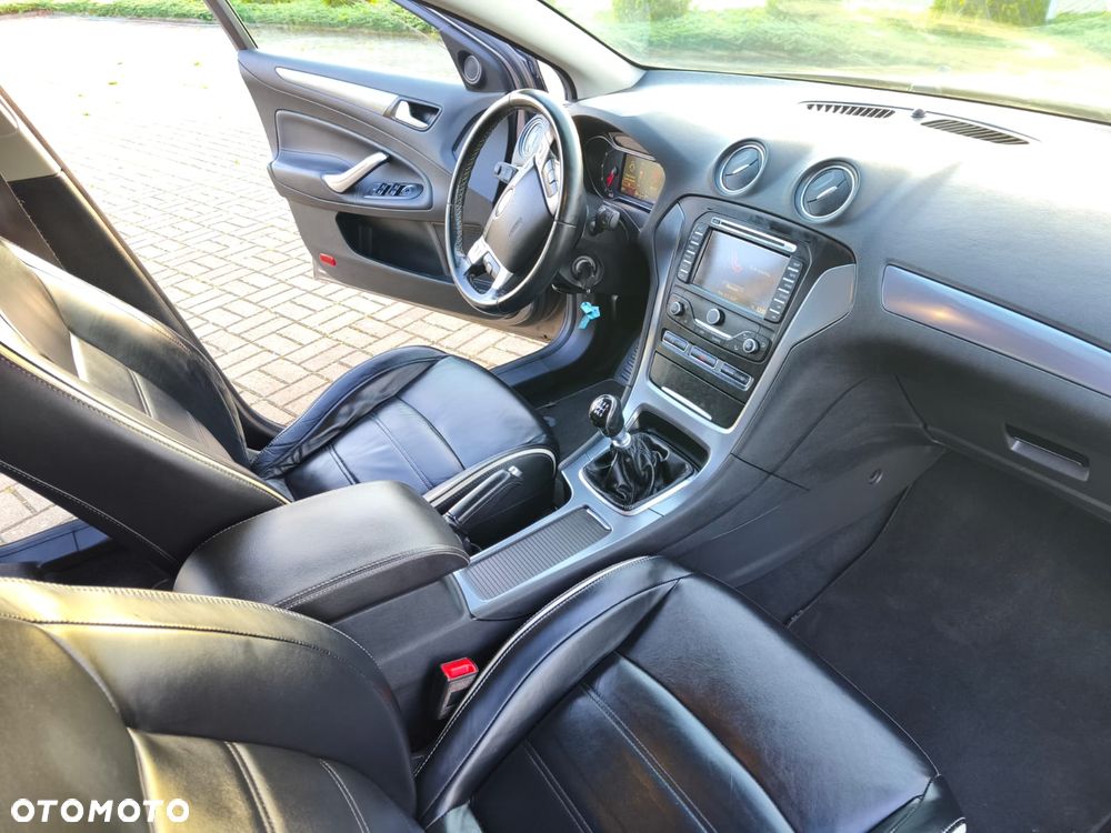 Ford Mondeo 2.0 TDCi Titanium X - 20
