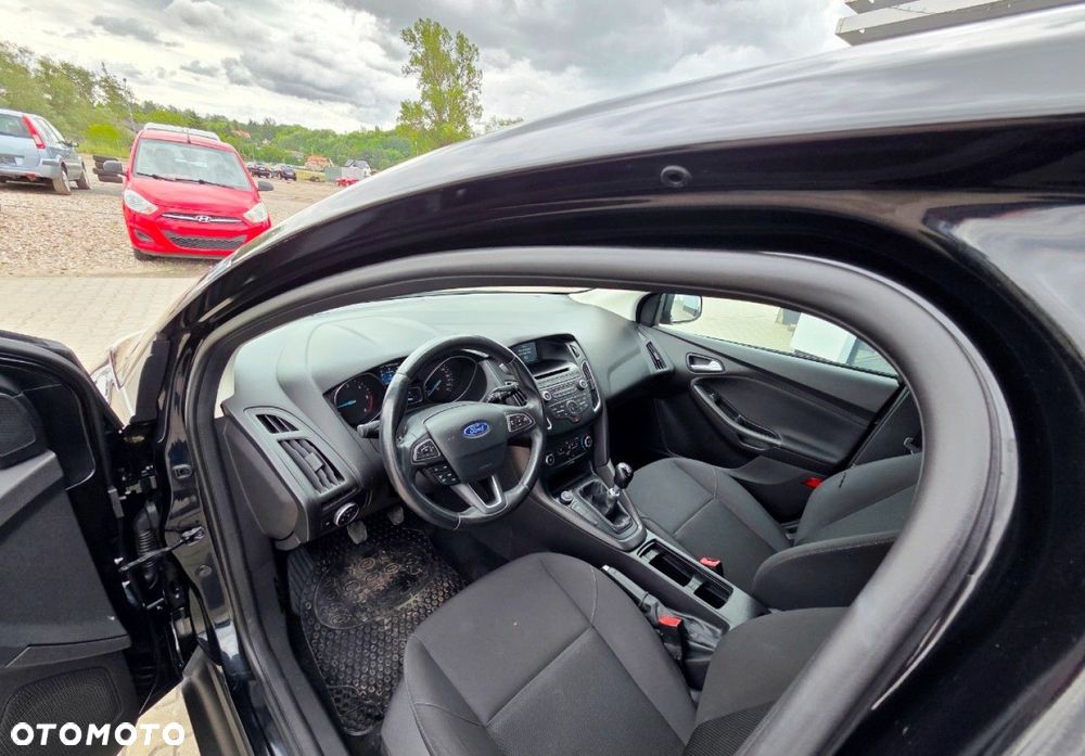 Ford Focus - 18