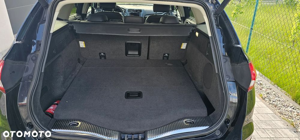 Ford Mondeo 2.0 TDCi Titanium PowerShift - 4