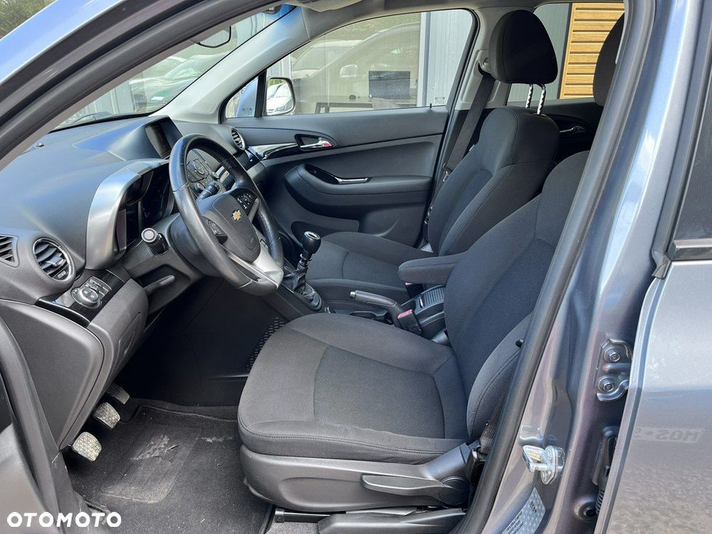 Chevrolet Orlando - 14