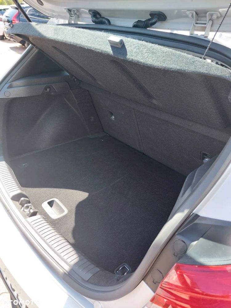 Hyundai i30 1.4 Classic + - 15