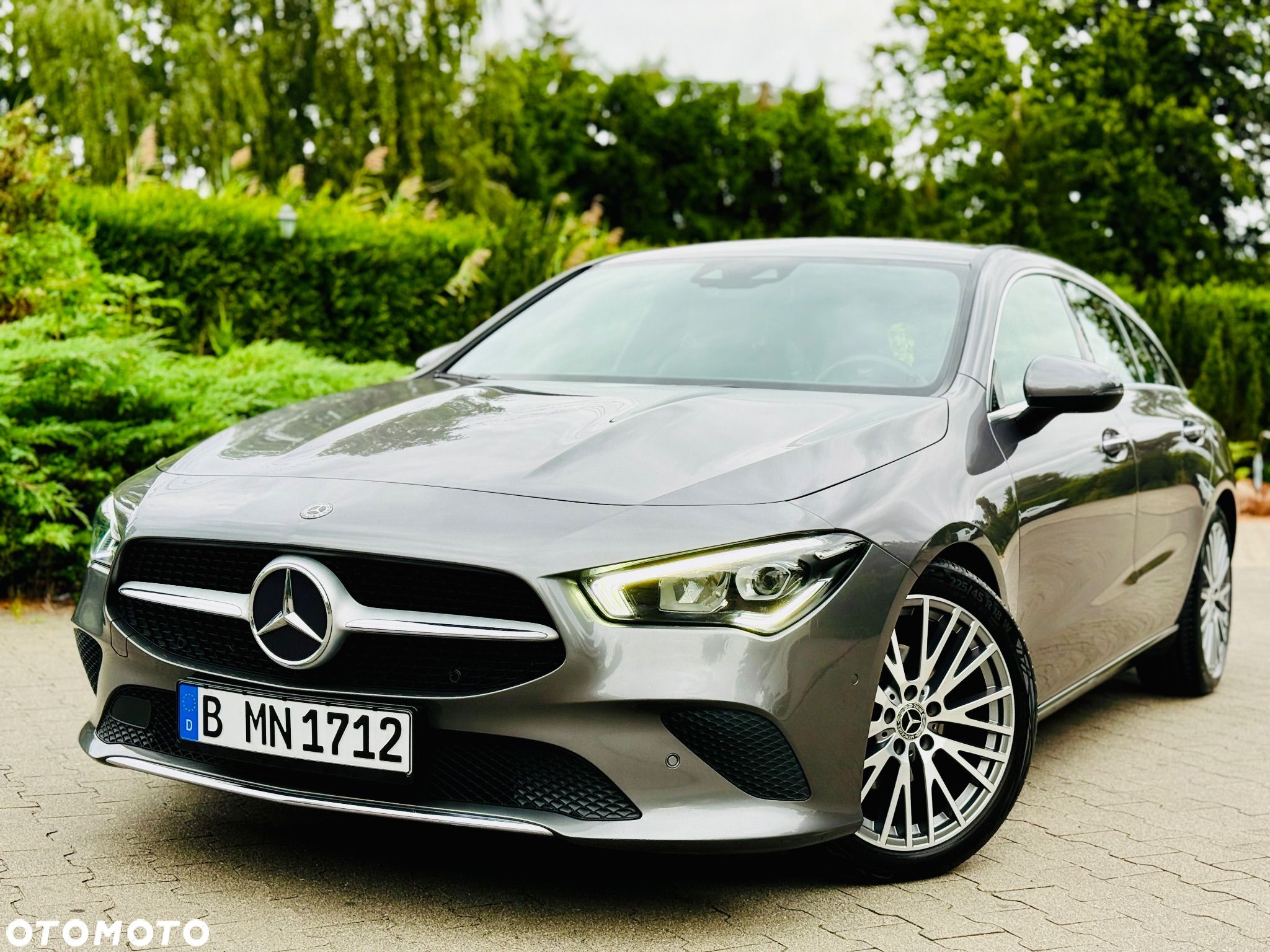 Mercedes-Benz CLA - 1