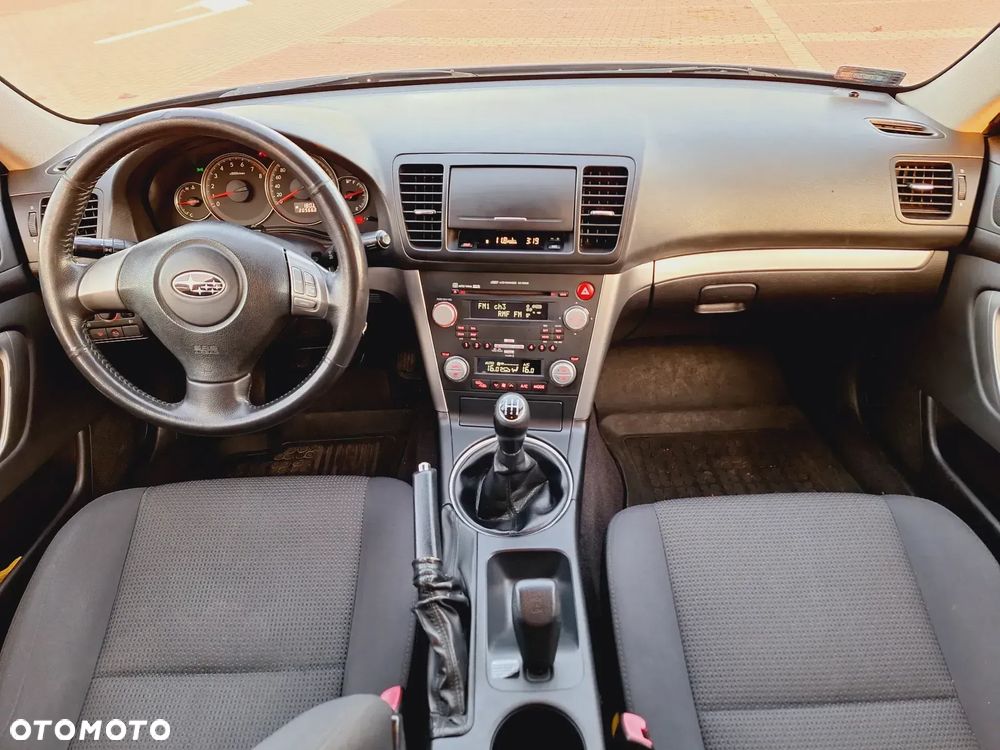 Subaru Legacy Kombi 2.0R Comfort - 17