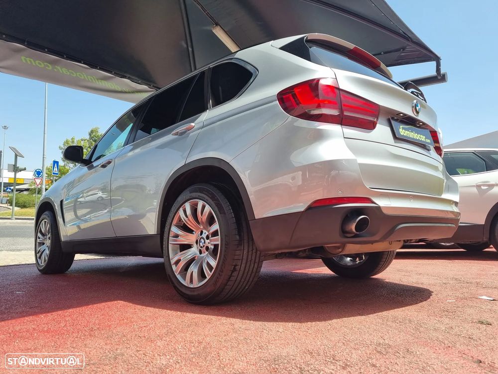 BMW X5 25 d sDrive Comfort 7L - 8