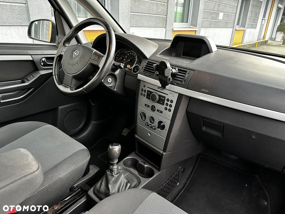 Opel Meriva - 8