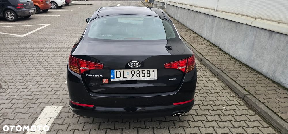 Kia Optima 1.7 CRDi L - 4