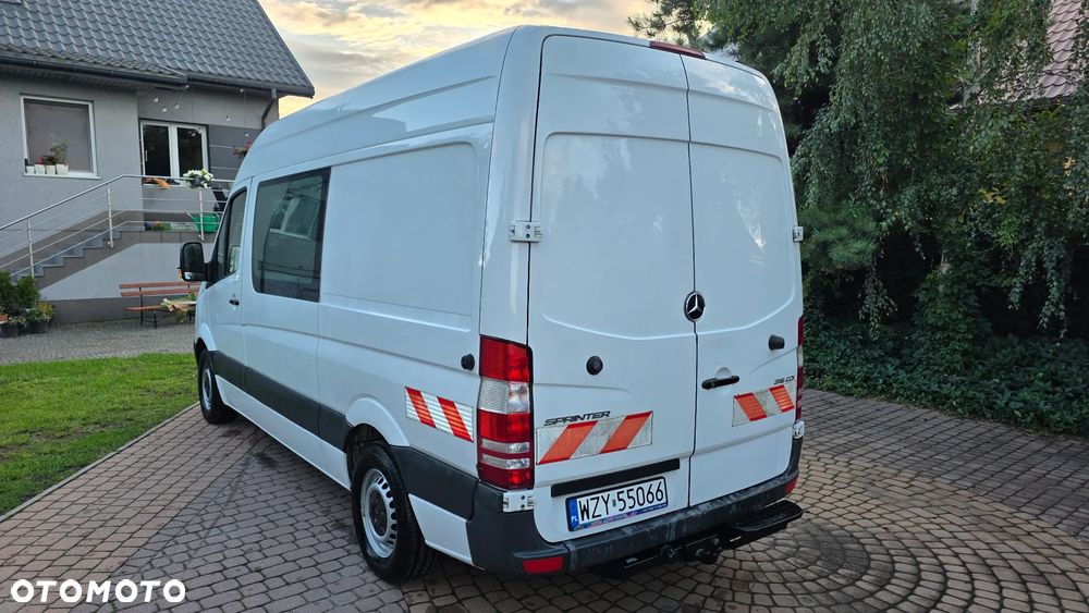 Mercedes-Benz Sprinter - 19