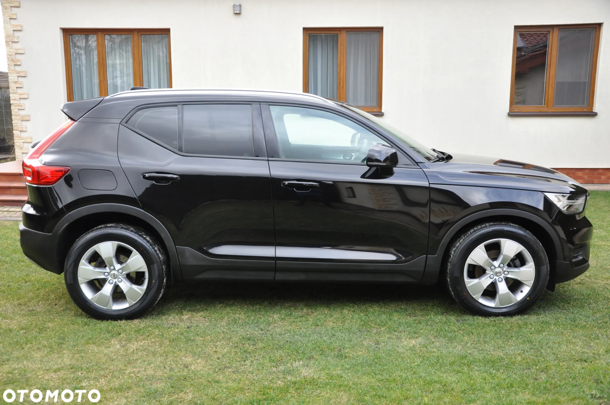 Volvo XC 40 T3 Momentum - 26