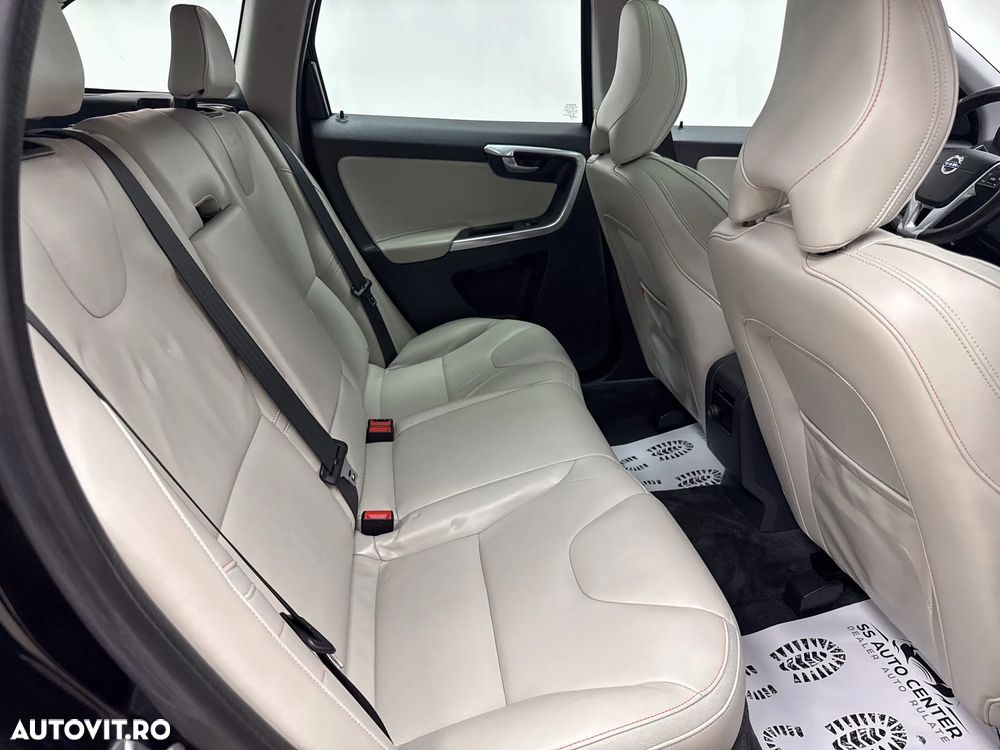 Volvo XC 60 D3 Ocean Race - 20