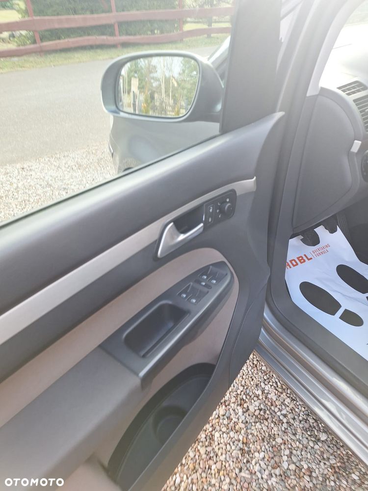Volkswagen Touran 1.4 TSI Goal - 12