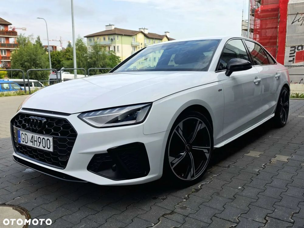 Audi A4 Limousine 35 TFSI mHEV S Line S tronic - 1