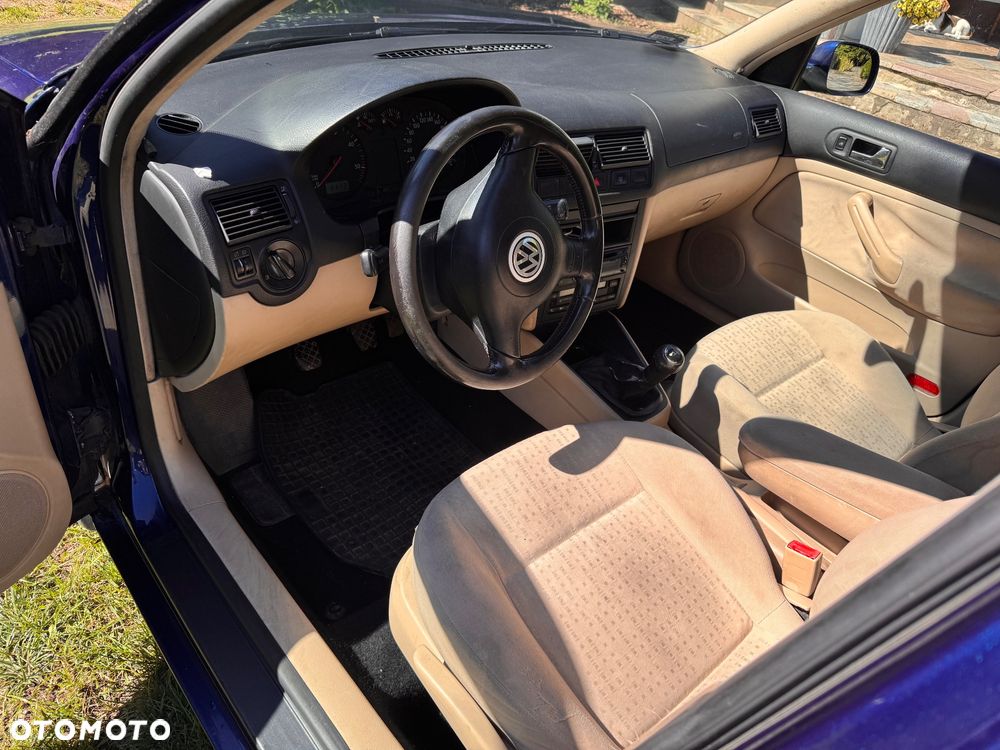 Volkswagen Golf 1.9 TDI Comfortline - 7