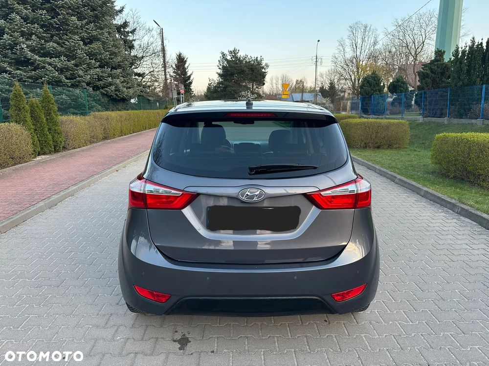 Hyundai ix20 1.6 blue YES Gold - 20