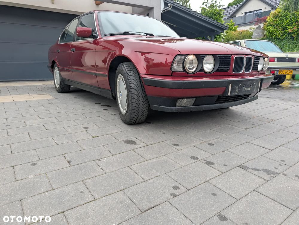 BMW Seria 5 520i - 4