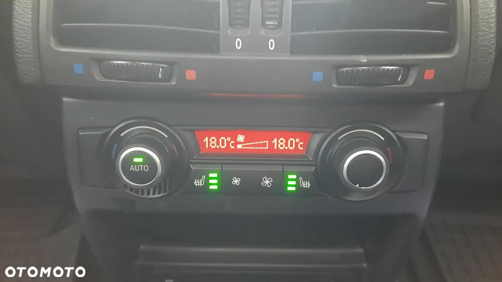 BMW X6 xDrive35i - 13