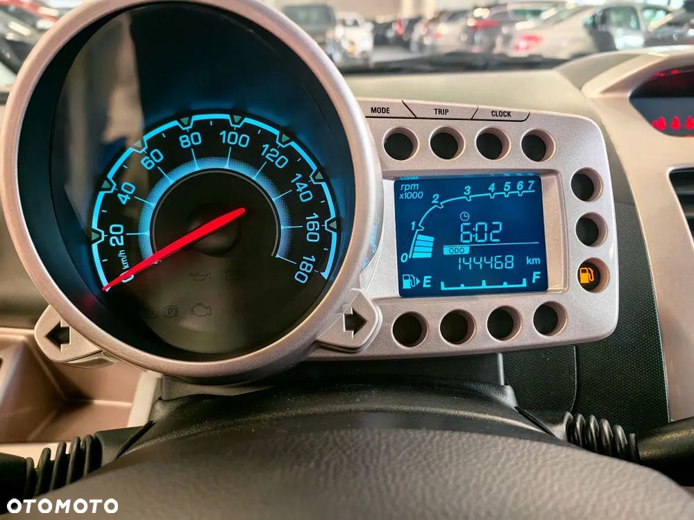 Chevrolet Spark 1.2 LTZ - 14