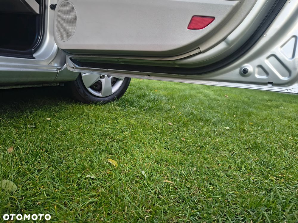 Kia Ceed 1.4 CVVT EX - 38