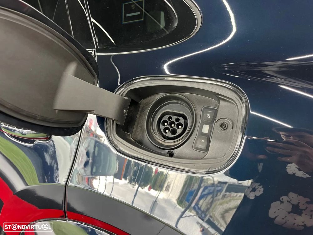 Porsche Cayenne Coupé E-Hybrid - 46