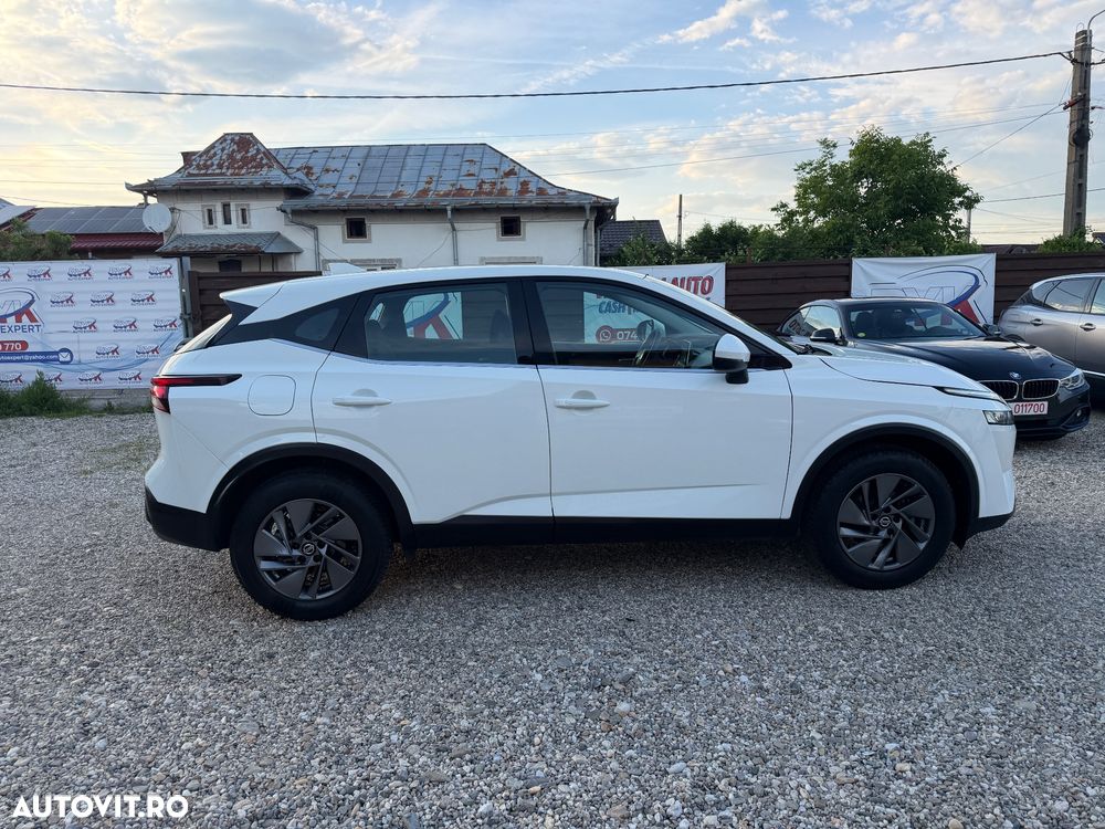 Nissan Qashqai 1.3 DIG-T MHEV N-Connecta - 9
