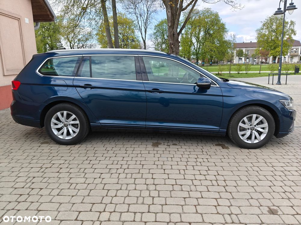 Volkswagen Passat 2.0 TDI SCR Comfortline DSG - 14