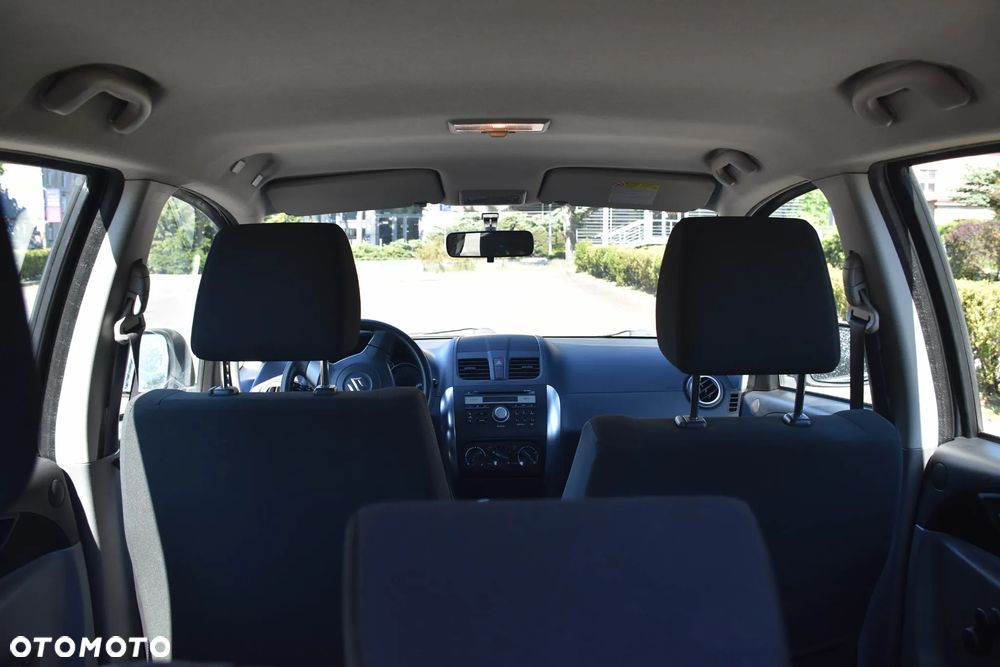 Suzuki SX4 - 15