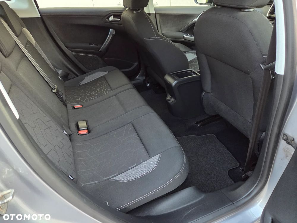 Peugeot 2008 PureTech 82 Active - 22