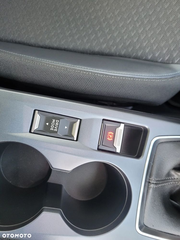 Peugeot 2008 PureTech 130 GT Pack - 37