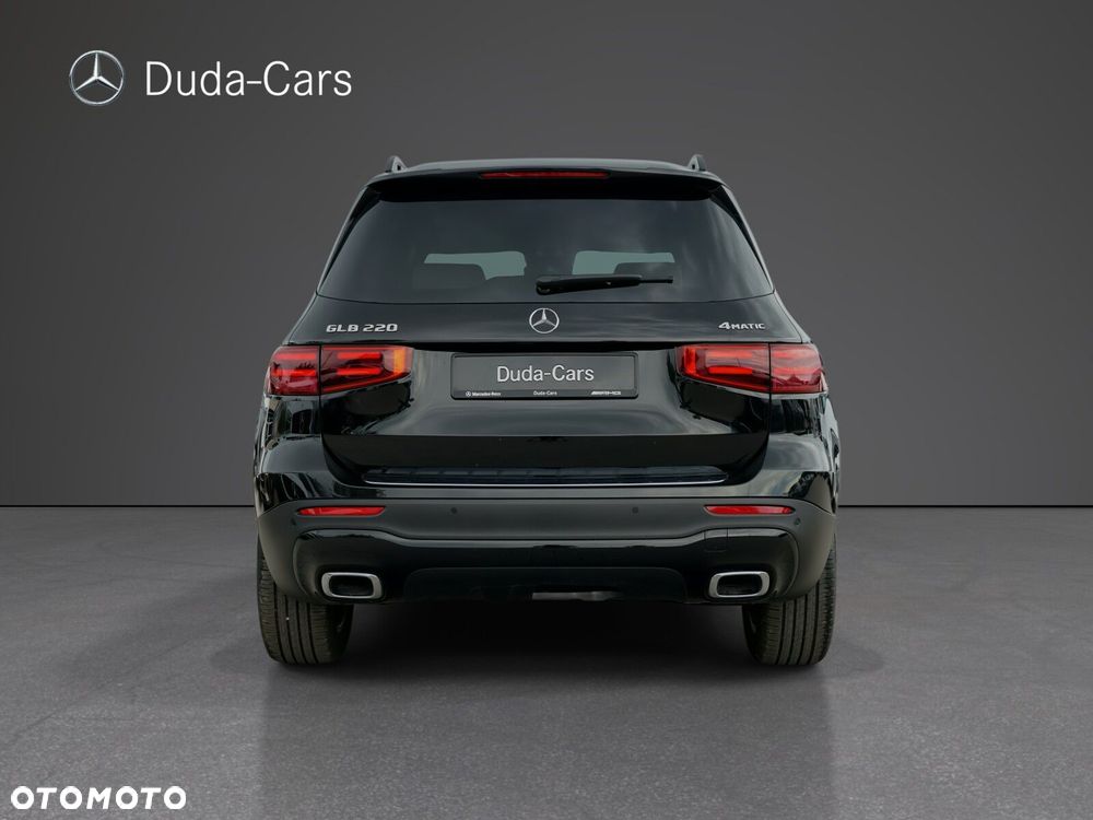 Mercedes-Benz GLB - 5