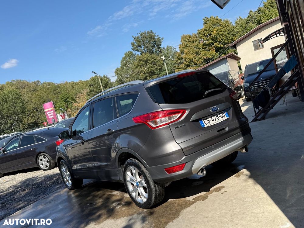 Ford Kuga - 37