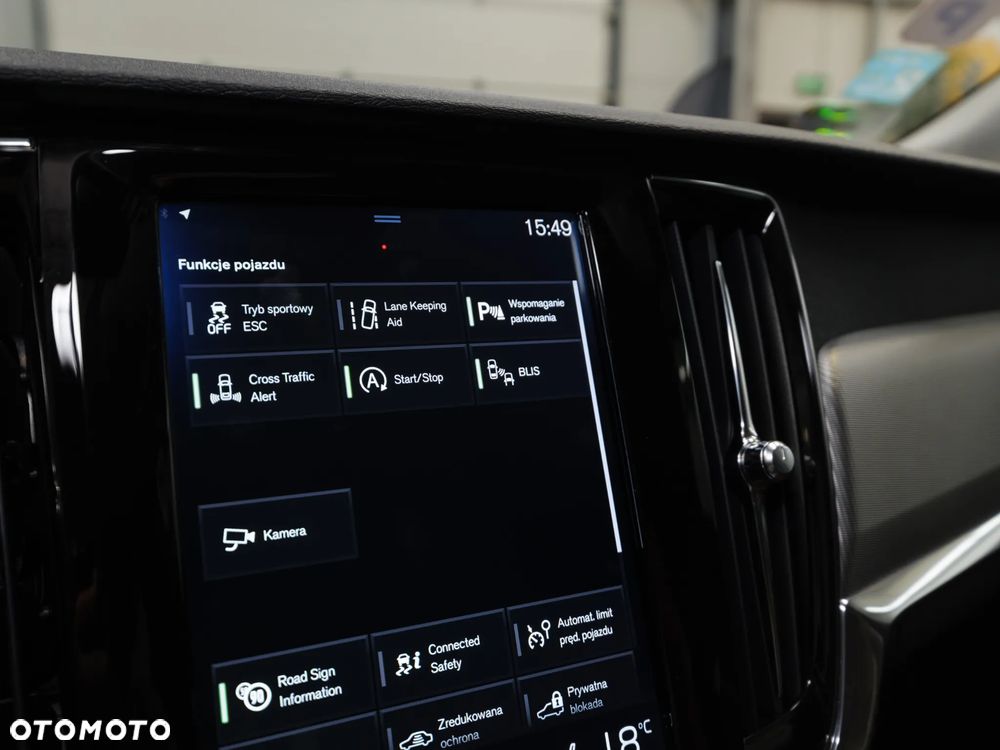 Volvo V90 Cross Country D4 AWD Pro - 30