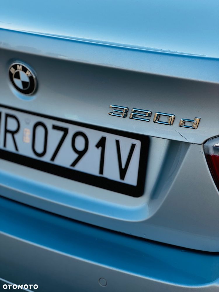 BMW Seria 3 - 18