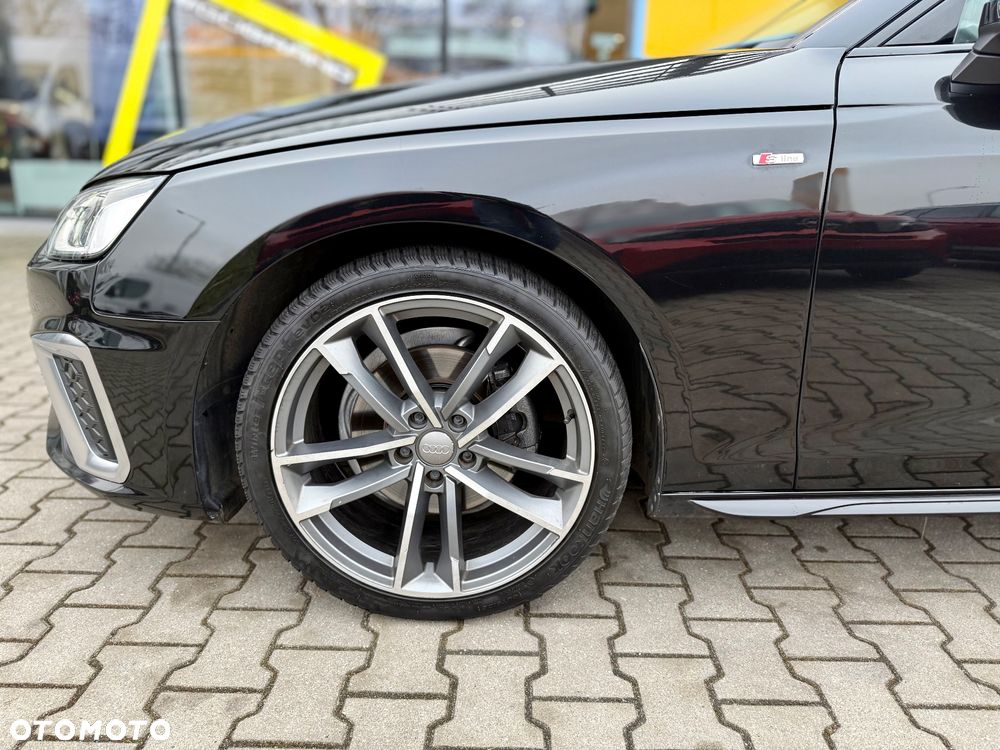 Audi A4 Avant 35 TDI S tronic S line - 9