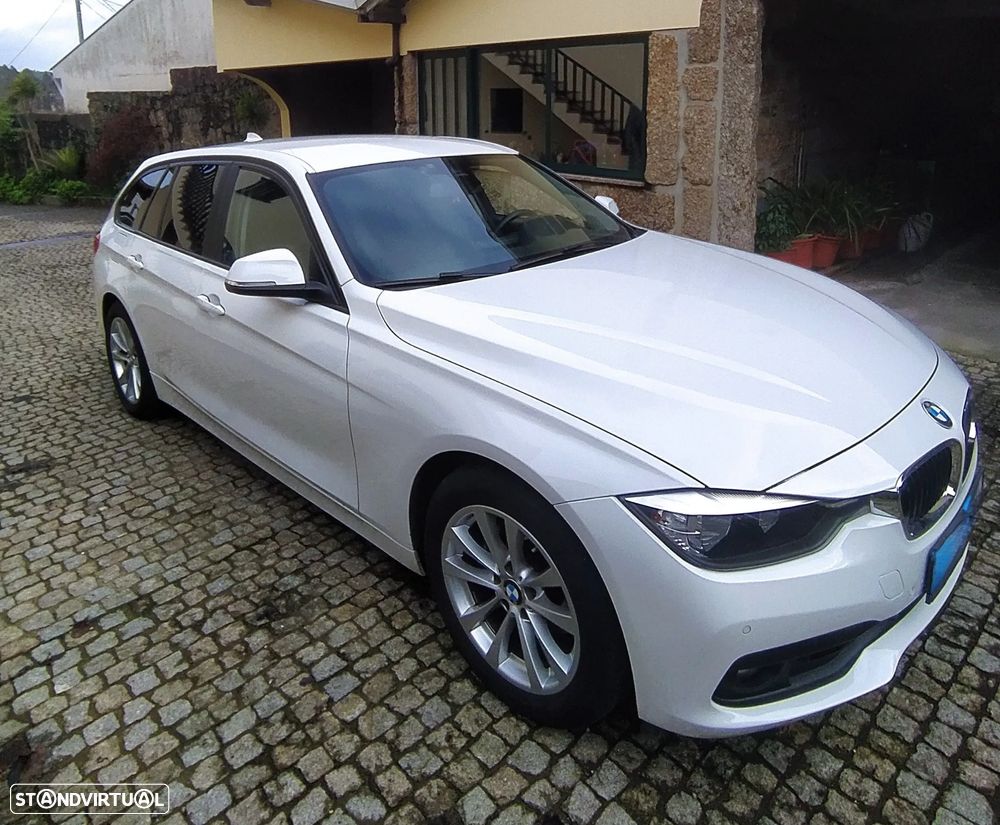 BMW 320 d Aut. Sport Line - 3