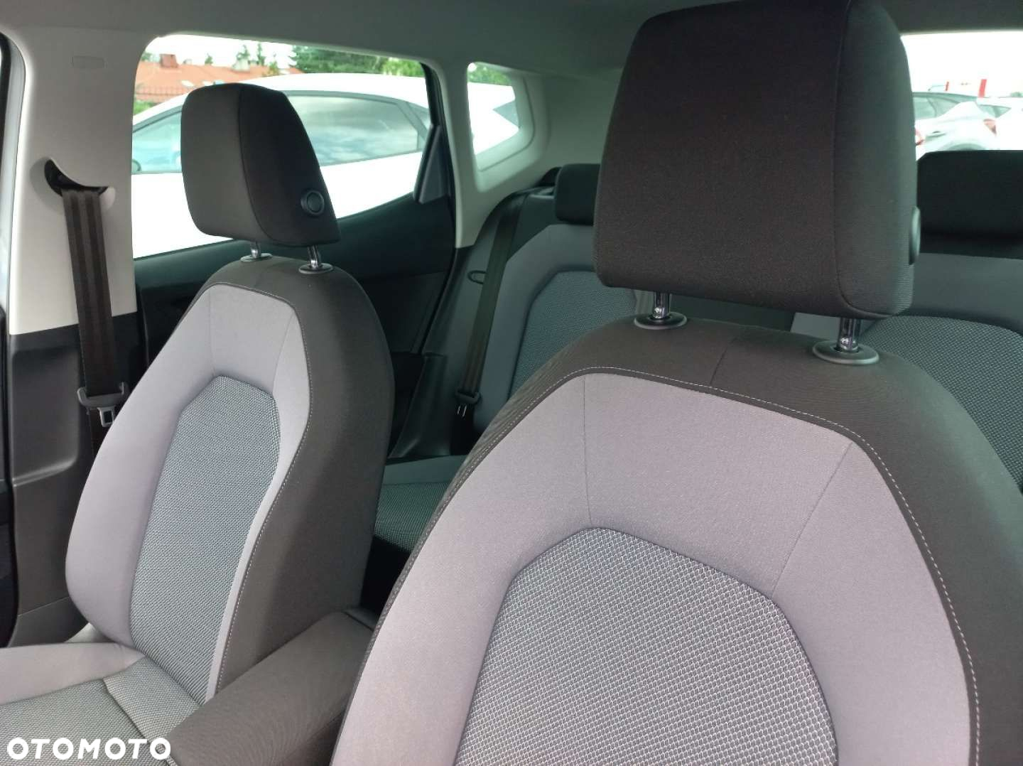 Seat Arona - 13